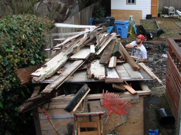 Dump trailer for disposing of wood waste on dump runs in santa rosa, ca. 